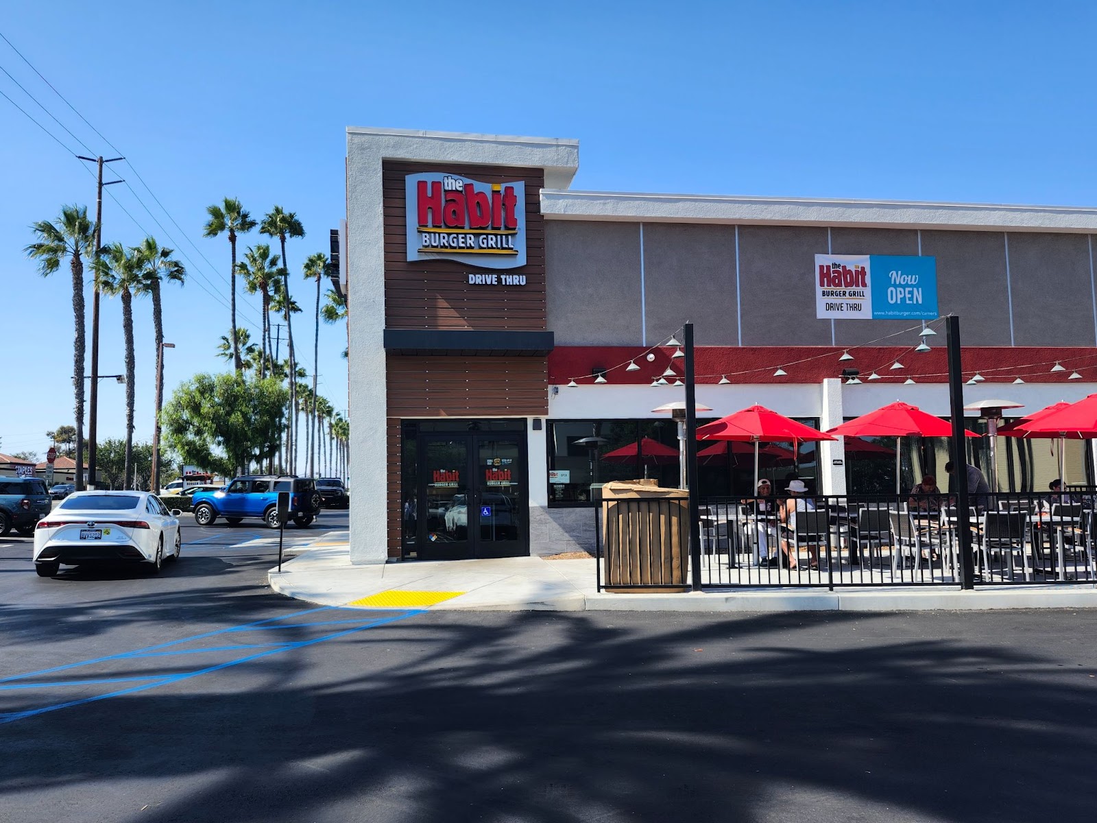 Make Going to this Burger Grill a Habit – Torrance News Torch