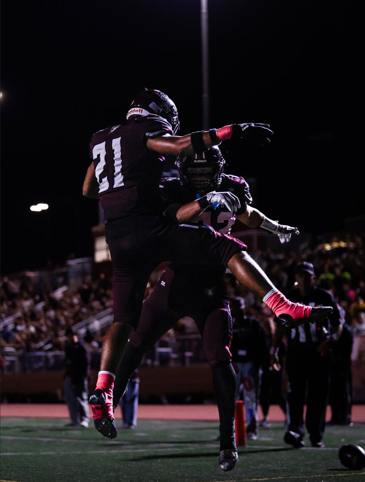Torrance Shuts Down Peninsula 31-0